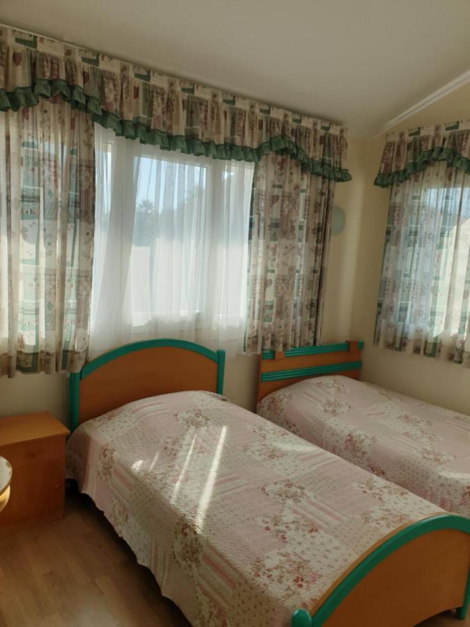 Villaviktoria Лимасол Екстериор снимка